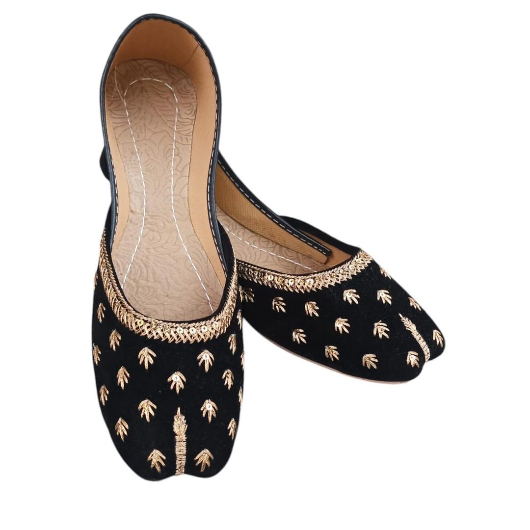 Women’s Black Velvet Thread Work Casual Khussa