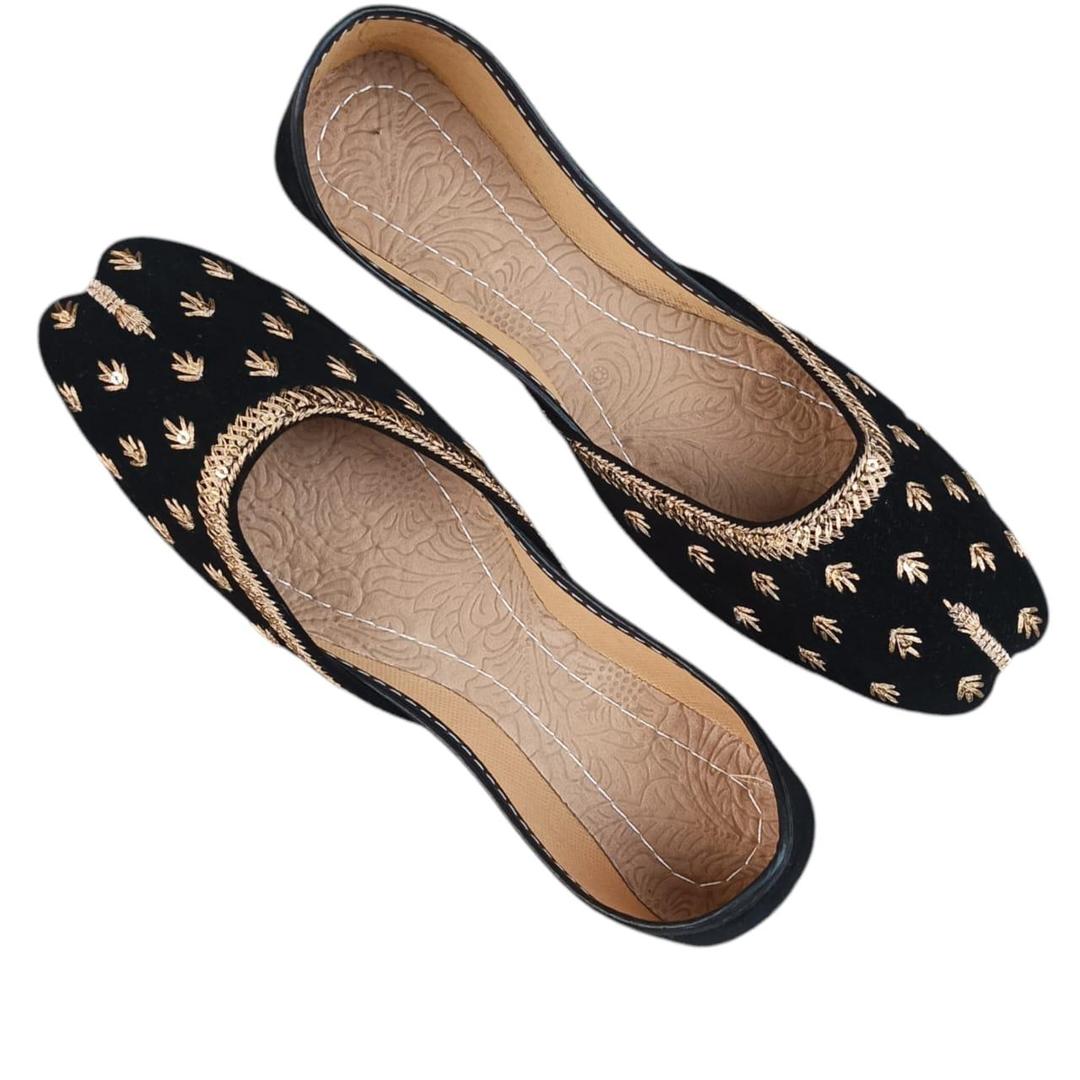 Women’s Black Velvet Thread Work Casual Khussa